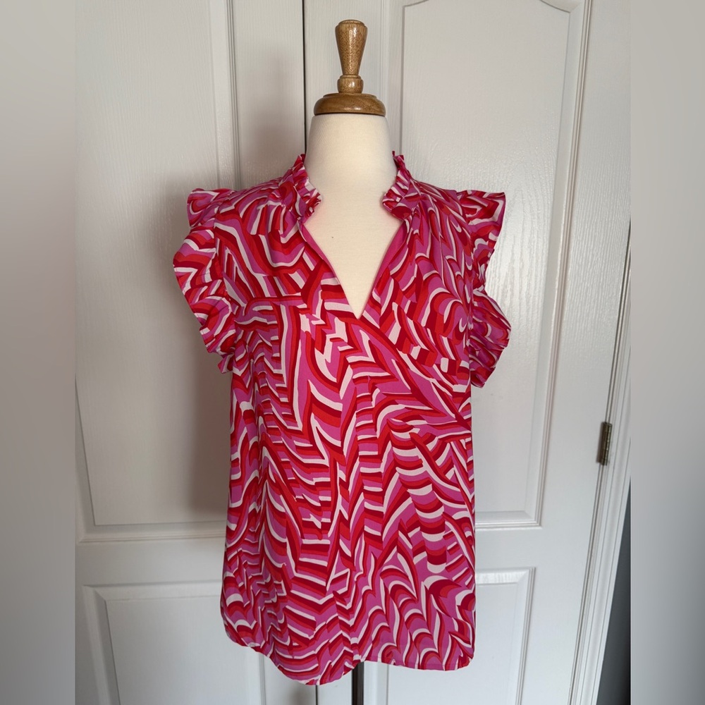Jade Melody Tam Pink and Red Swirl Print Ruffle Sleeve Blouse – Size Large